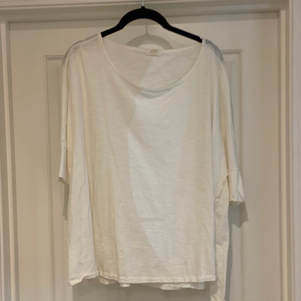 Oversized cropped tee